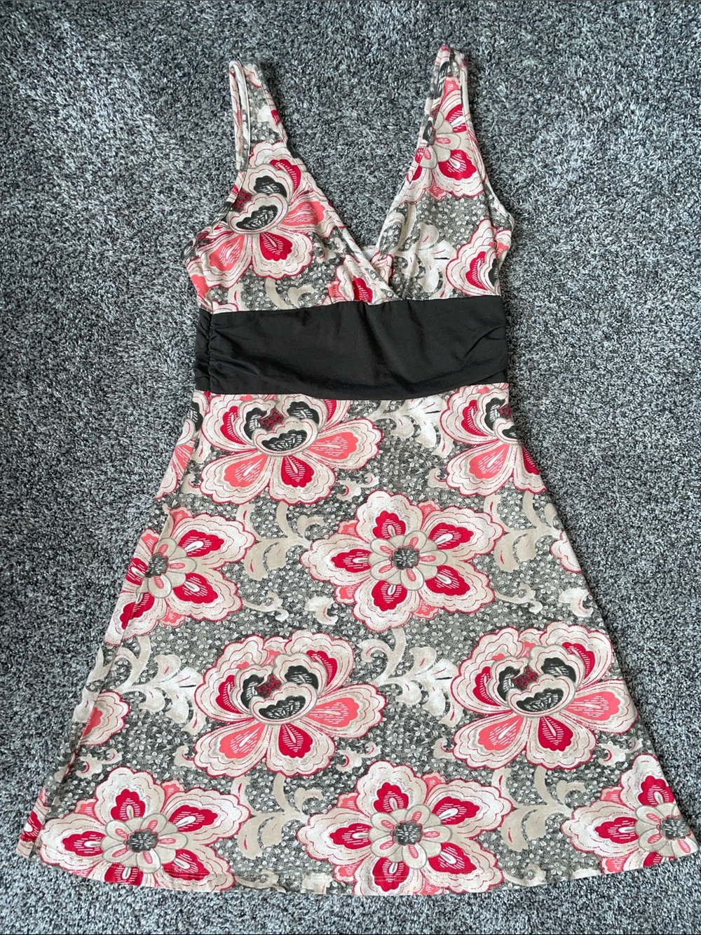 Patagonia Pink and Gray Floral Midi Dress with Black Waistband.  Size Medium.